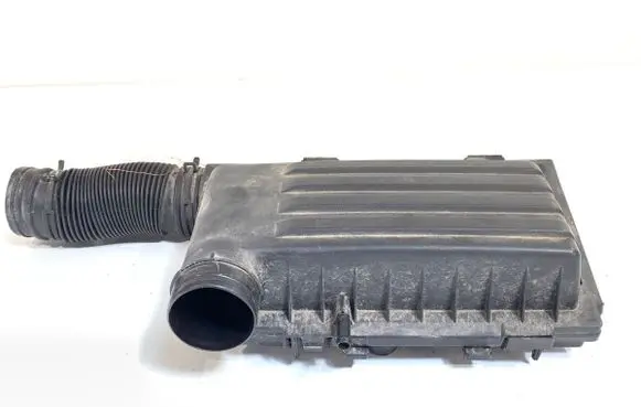 Skoda Octavia Mk3 (5E) Air filter box 04E129611G