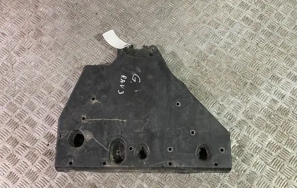 Toyota RAV 4 (XA50) Rear underbody cover/under tray 5839842040