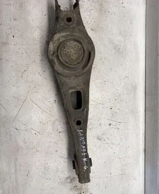 Hyundai Santa Fe Rear upper control arm/wishbone
