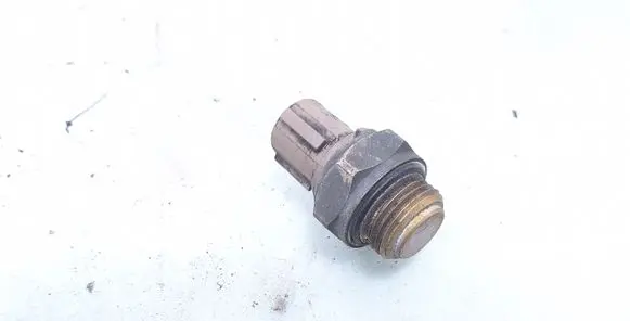 Coolant temperature sensor
