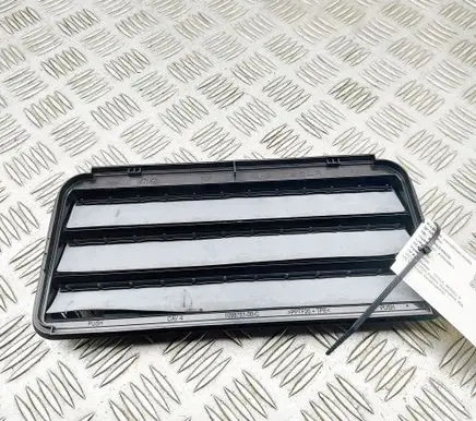 Tesla Model Y Juniper Quarter panel pressure vent 109875100C