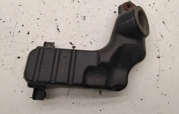 Honda CR-V Intake resonator RES32