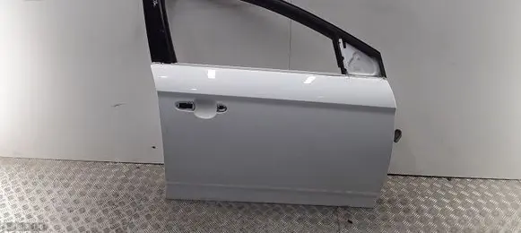 Ford Mondeo MK IV Front door