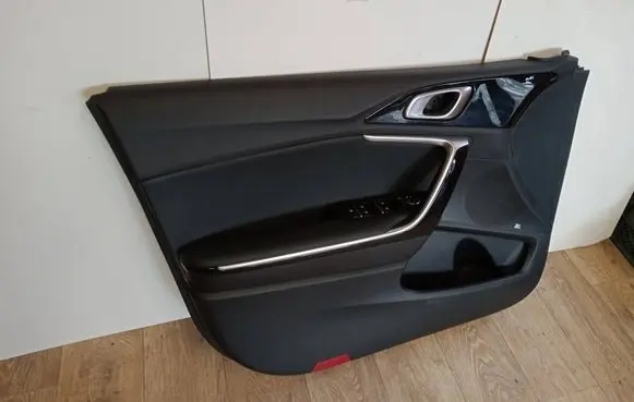 KIA Xceed Door card panel trim set 82376-J7000
