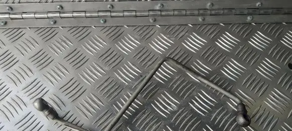 Brake vacuum hose/pipe