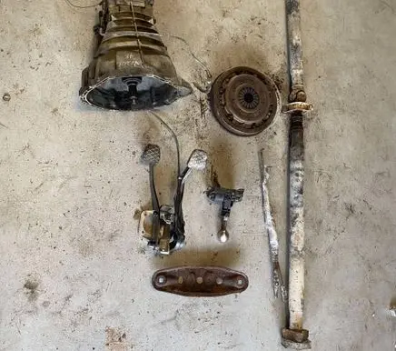 Mercedes-Benz 190 W201 Manual 5 speed gearbox 2022900112 1242900419 2012610201