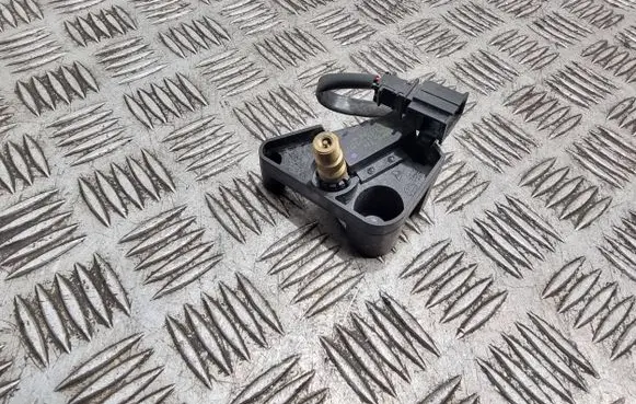Volkswagen Touareg I Vacuum valve 7l0616751a 59600457 0340914