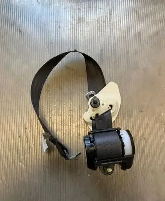 Honda CR-V Rear seatbelt 623497200A 19251014 116X090RH