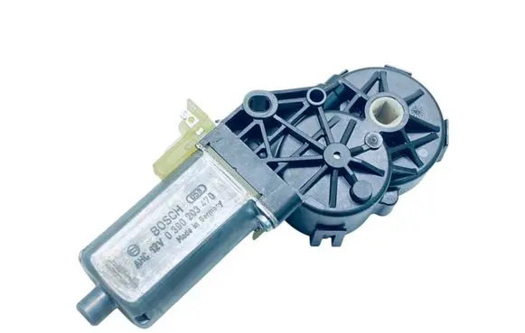 Volkswagen PASSAT CC Seat adjustment motor 5N0959762A