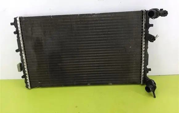 Skoda Fabia Mk1 (6Y) Coolant radiator 6Q0121253L