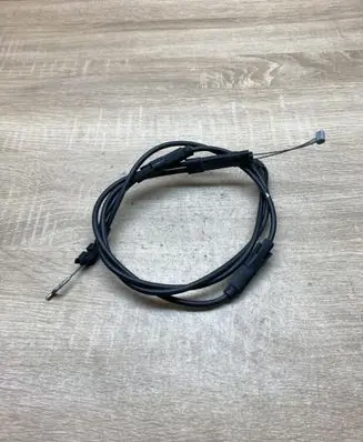 Mercedes-Benz C W203 Rear seat cable / handle A2039100274