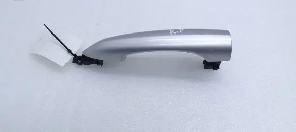 Alfa Romeo Giulia Front door exterior handle 252253