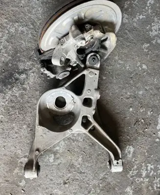 Mercedes-Benz GLE W167 Rear upper control arm/wishbone A1673520200