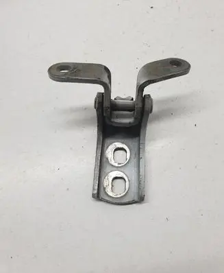 Opel Astra J Front door upper hinge