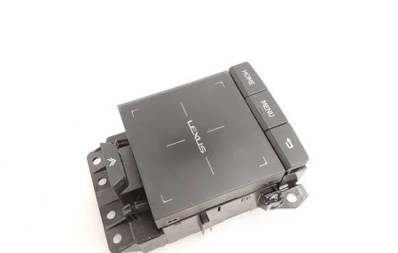 Lexus CT 200H Head unit multimedia control 8478033220 5271M9D1126