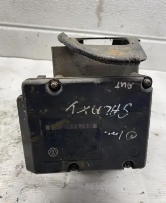 Volkswagen Sharan ABS Pump 7M3614111K