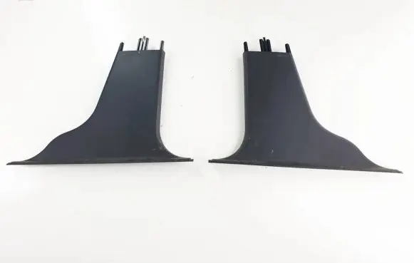 Volvo V50 (B) pillar trim (bottom)