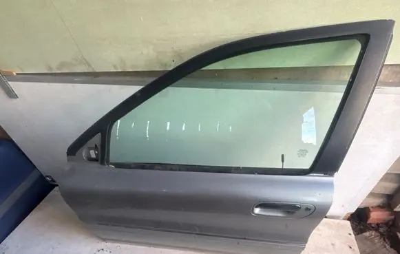 Volvo S80 Front door