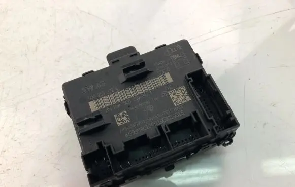 Volkswagen Golf VII Other control units/modules 5Q0959392K