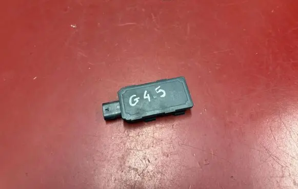 BMW X3 G45 Keyless system antenna 5B4E029