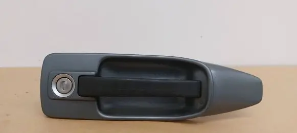 Mercedes-Benz 380 560SEC C126 Front door exterior handle