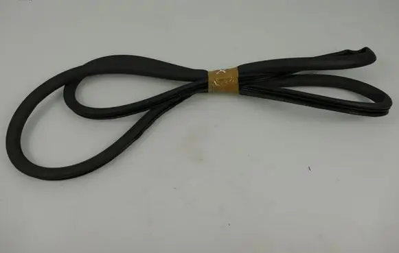 Audi A8 S8 D3 4E Front door rubber seal 4E0831721E