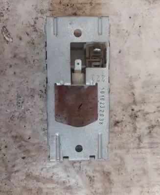 Renault 4 Fog light switch 5010232038