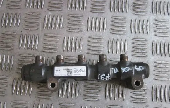 Ford Focus C-MAX Fuel main line pipe 9654592680