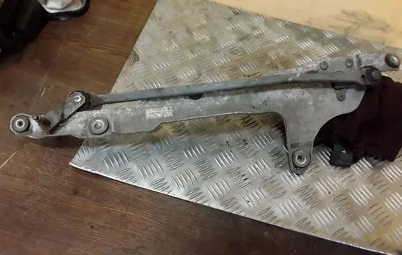 Volkswagen Phaeton Front wiper linkage 3397020867 3D2955023C