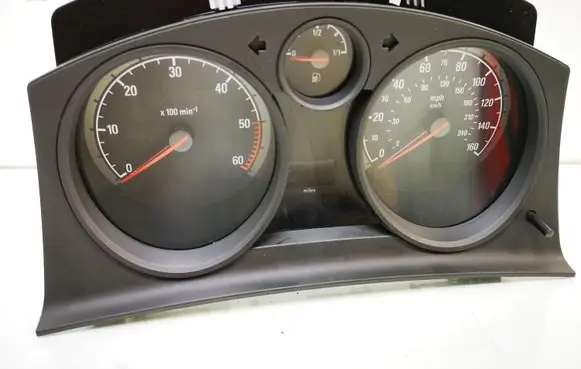 Opel Zafira B Speedometer (instrument cluster) 13251605 SW7655