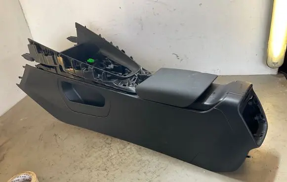 Polestar 2 Armrest 