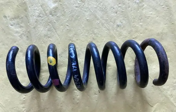 Mercedes-Benz C AMG W204 Rear coil spring