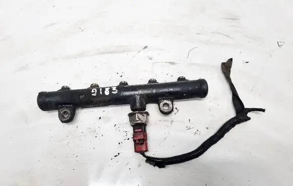 Ford Galaxy Fuel main line pipe 