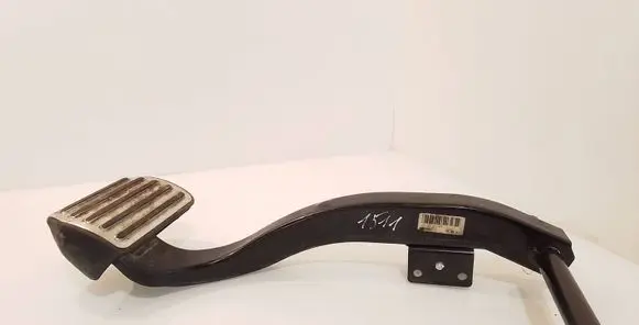 Porsche Cayenne (9PA) Brake pedal 7L0723142