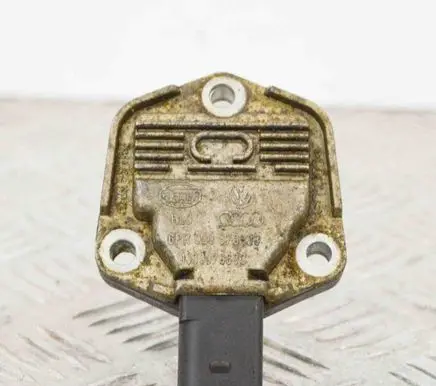 Volkswagen Golf V Oil level dip stick 6PR008079 J0907660B
