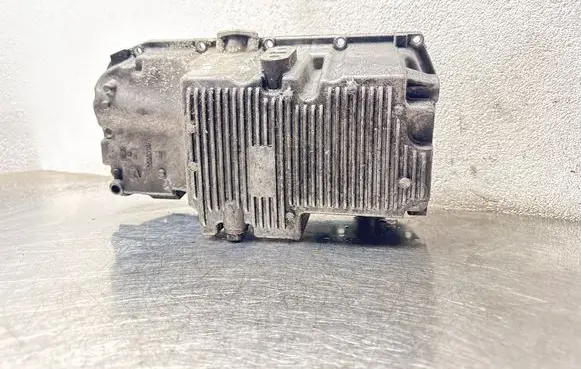 Opel Insignia A Oil sump 55567087