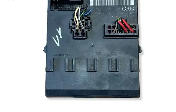 Audi A6 S6 C6 4F Comfort/convenience module 8E0907279C