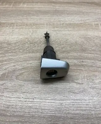 Toyota Avensis T250 Front door lock (next to the handle) N0501337
