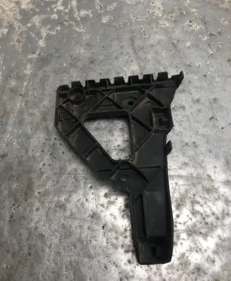 Audi A6 S6 C6 4F Front bumper mounting bracket 4F0807227
