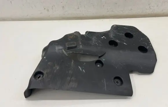 BMW 1 F40 Trunk boot underbody cover/under tray 7490954