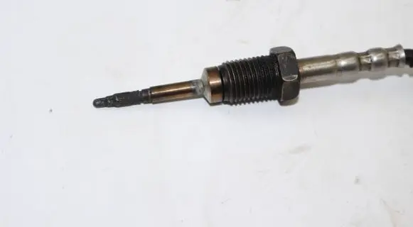 BMW 3 E90 E91 Exhaust gas temperature sensor 8509963