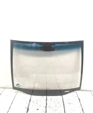 Opel Zafira B Front windscreen/windshield window AS1