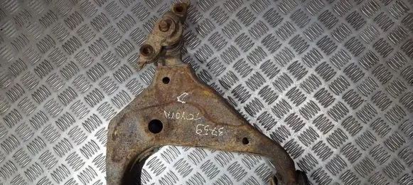 Toyota Hilux (AN10, AN20, AN30) Front lower control arm/wishbone