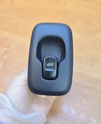 Volvo XC90 Electric window control switch 30658696 658GN3RUA