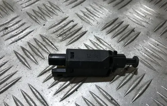 Volkswagen Golf IV Brake pedal sensor switch 191945515b