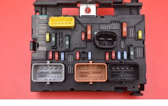 Peugeot 207 CC Fuse box set 9661708180