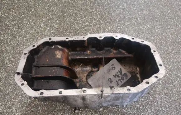 Volkswagen Golf IV Oil sump 030103603K