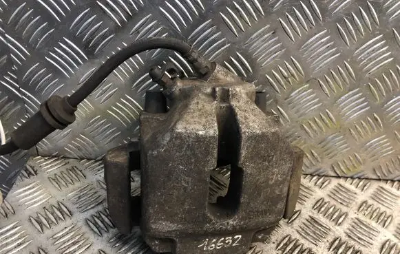BMW Z4 E89 Front brake caliper