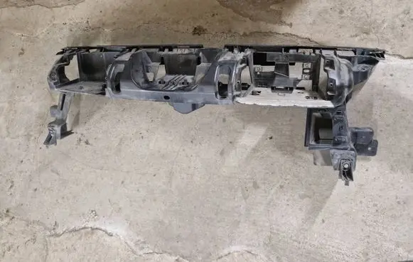 Peugeot 3008 I Top upper radiator support slam panel 9685142780