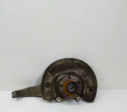 BMW 5 F10 F11 Front wheel hub
